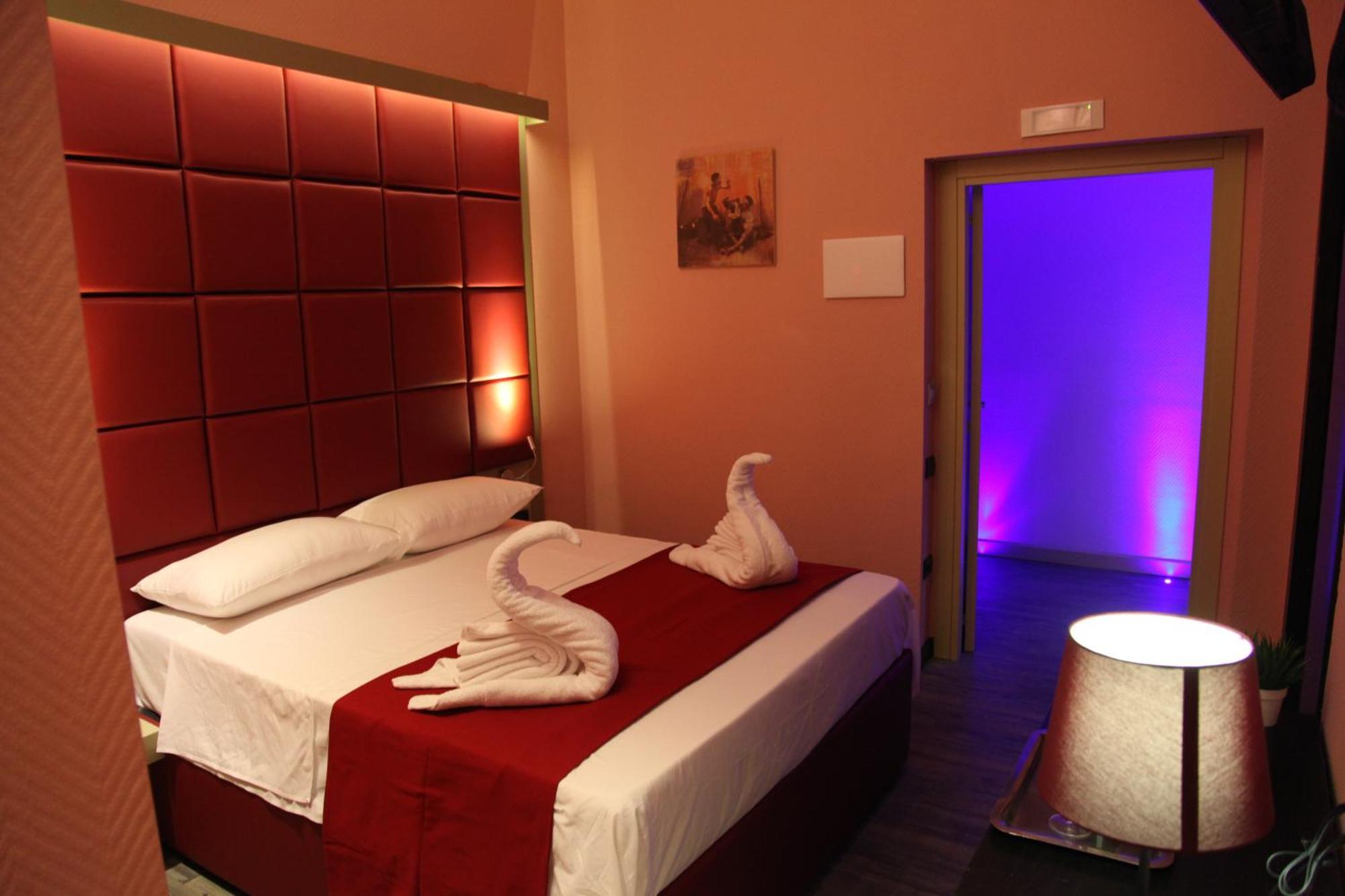 Dolce Vita Rooms Napoli Exterior foto
