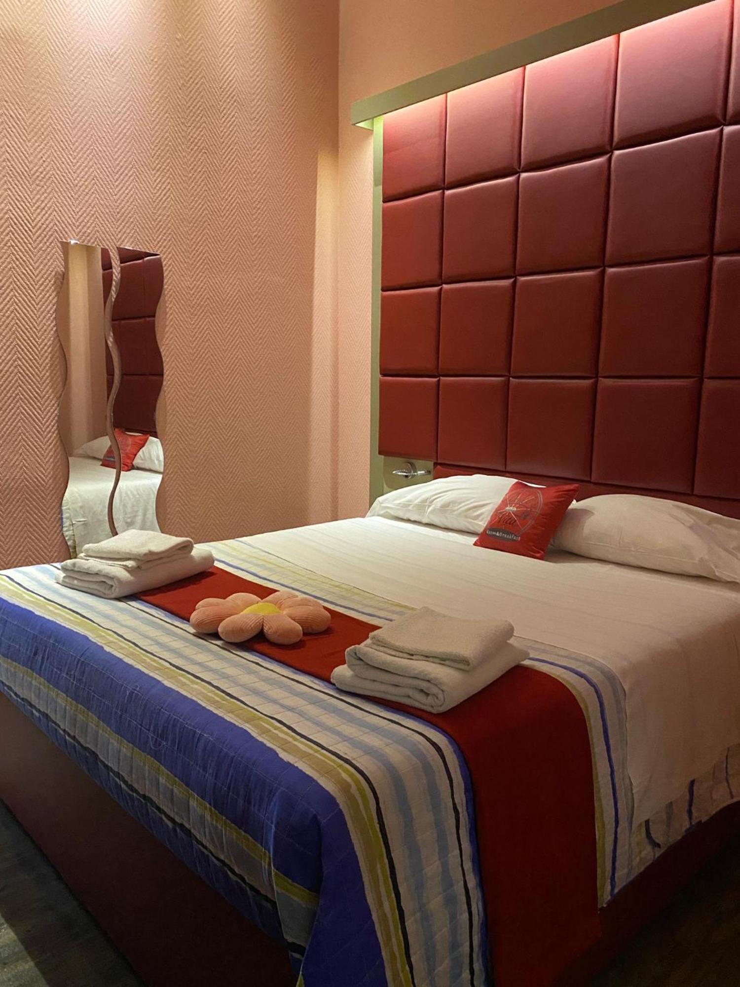 Dolce Vita Rooms Napoli Exterior foto